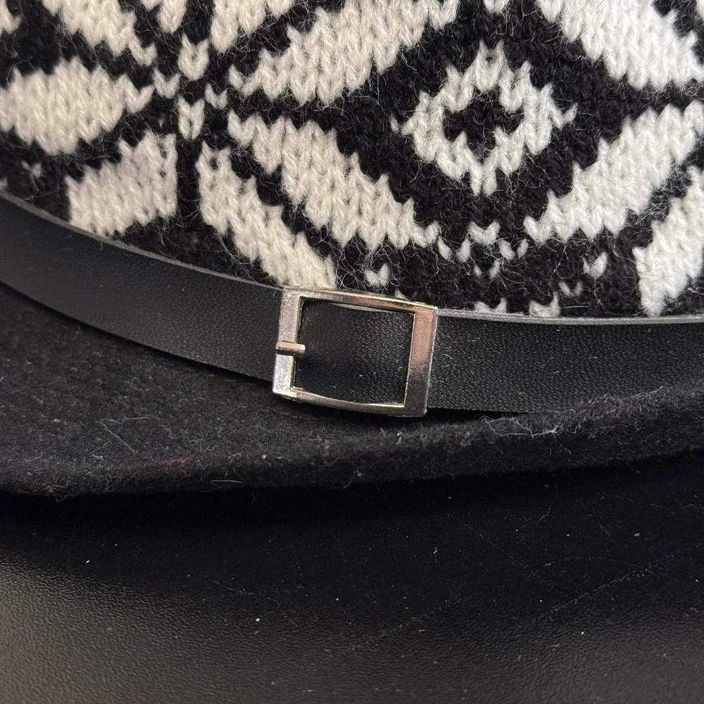 Snowflake Knit Hat Fedora Fitted Unisex Large Black White Winter Fair Isle - Picture 5 of 13